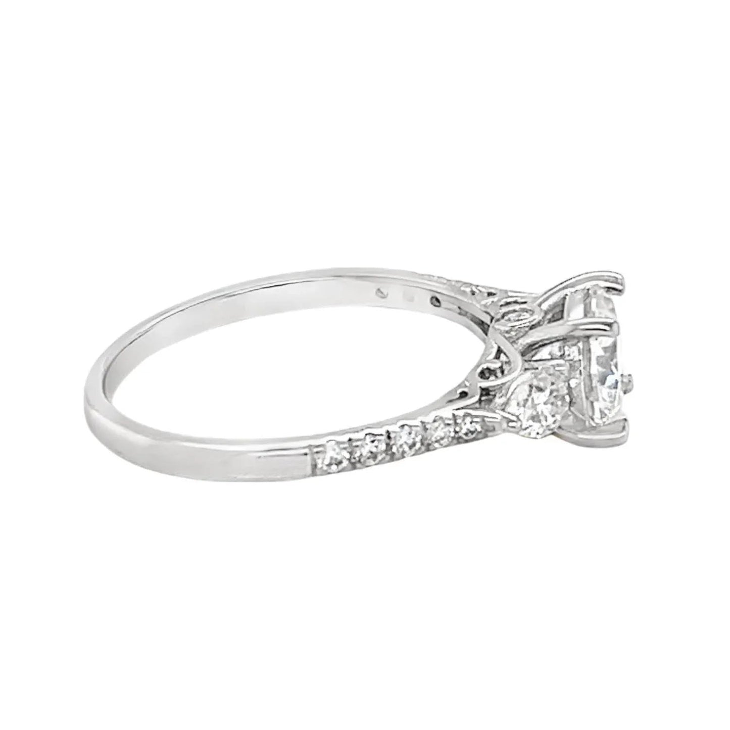 Women's Round Moissanite Cluster Ring