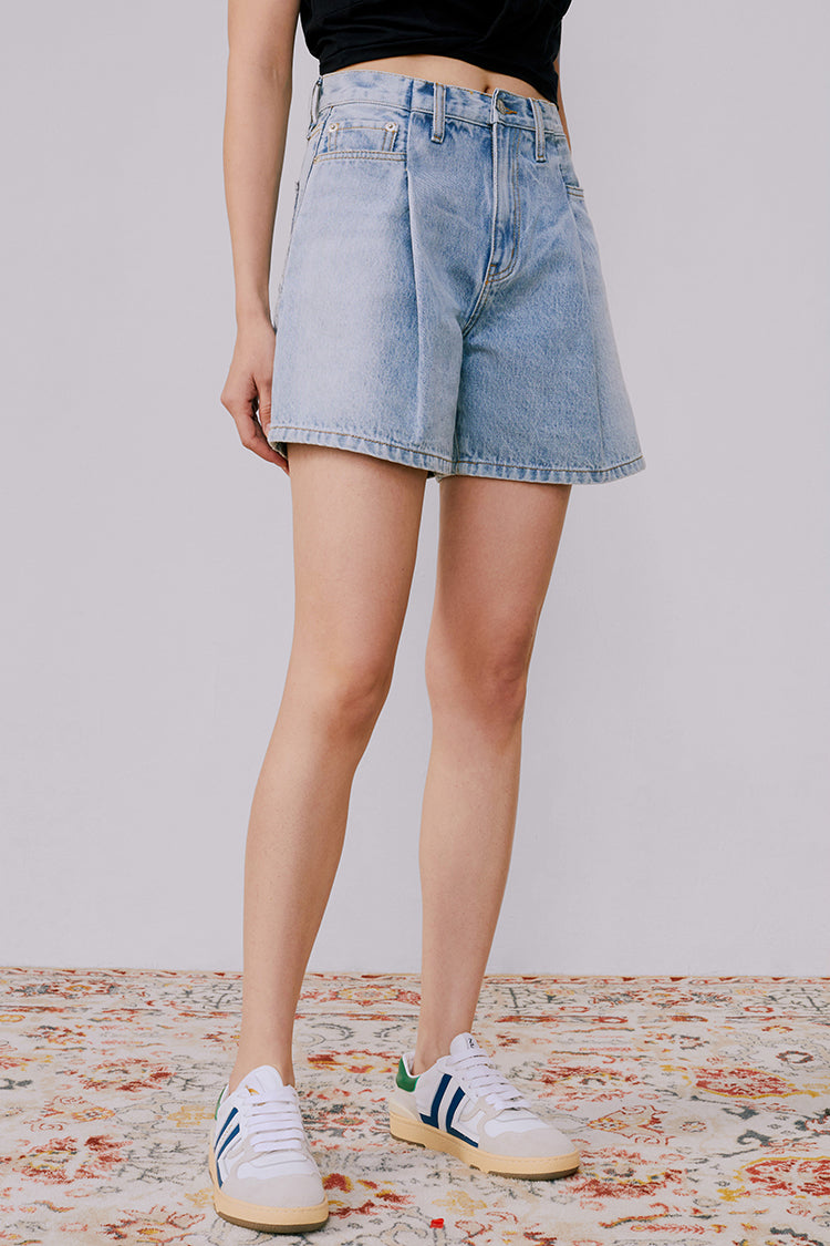 The Pleated Fun Short HJ117 - JUSTLUXURY