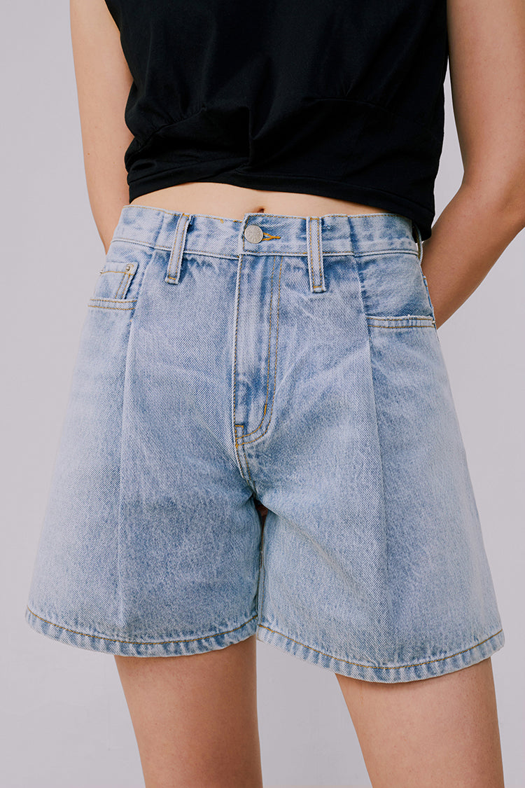 The Pleated Fun Short HJ117 - JUSTLUXURY