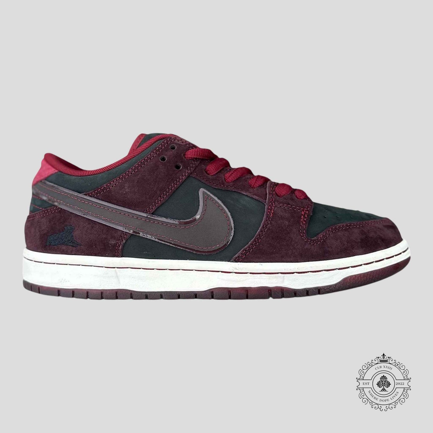 Nike SB Dunk Low Riot Skateshop
