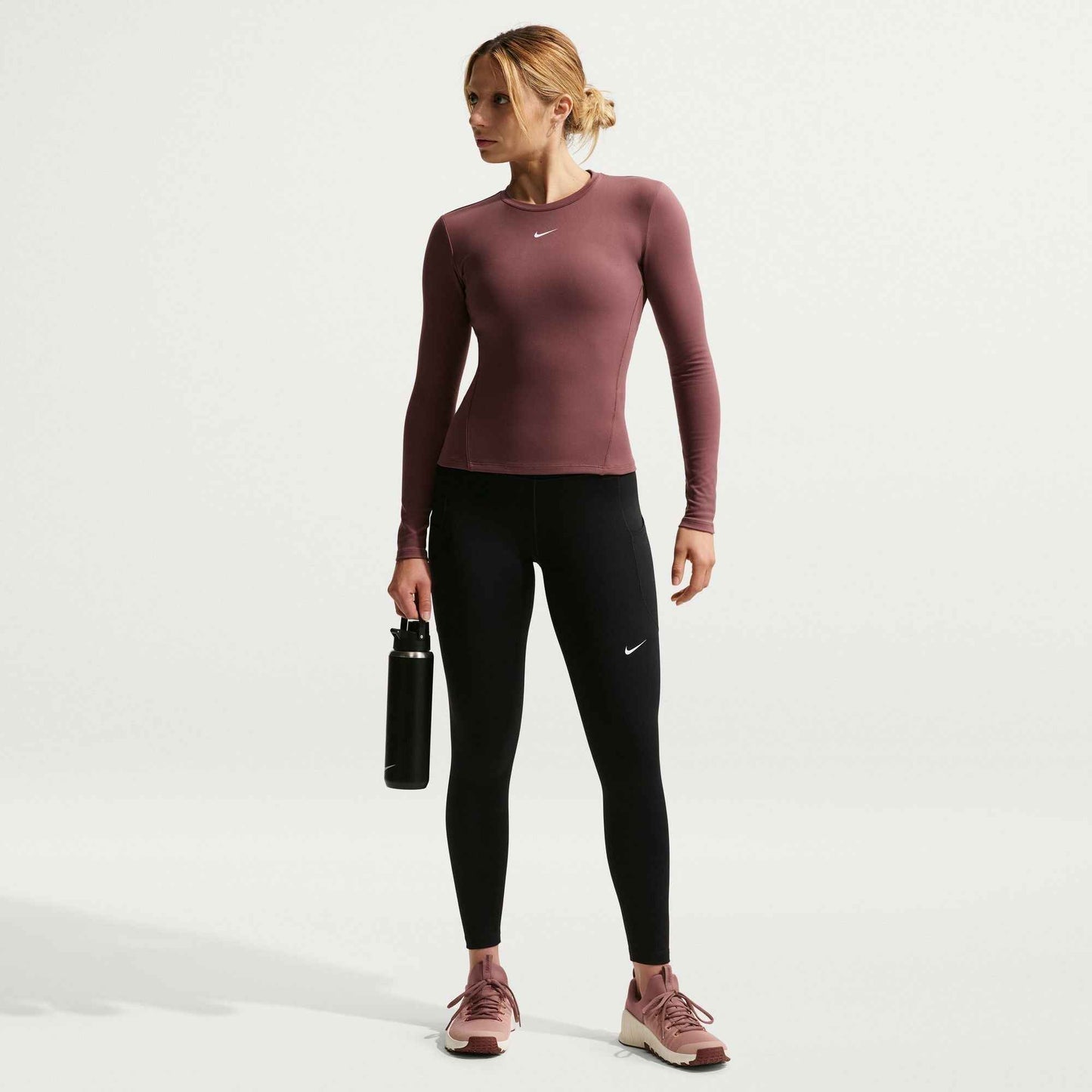 Nike Womens One High-Waisted 7/8 Leggings - Black/White
