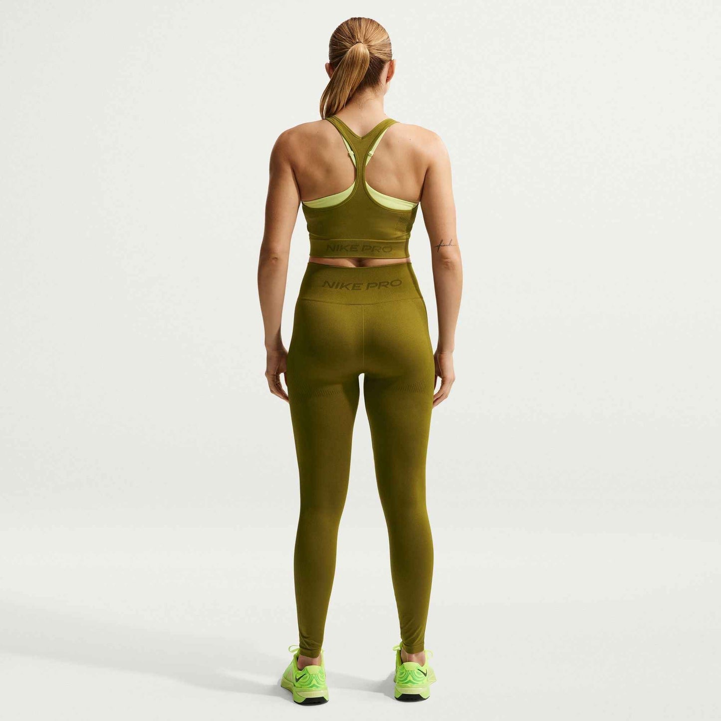 Nike Womens Pro Seamless High-Waisted Leggings - Olive Flak