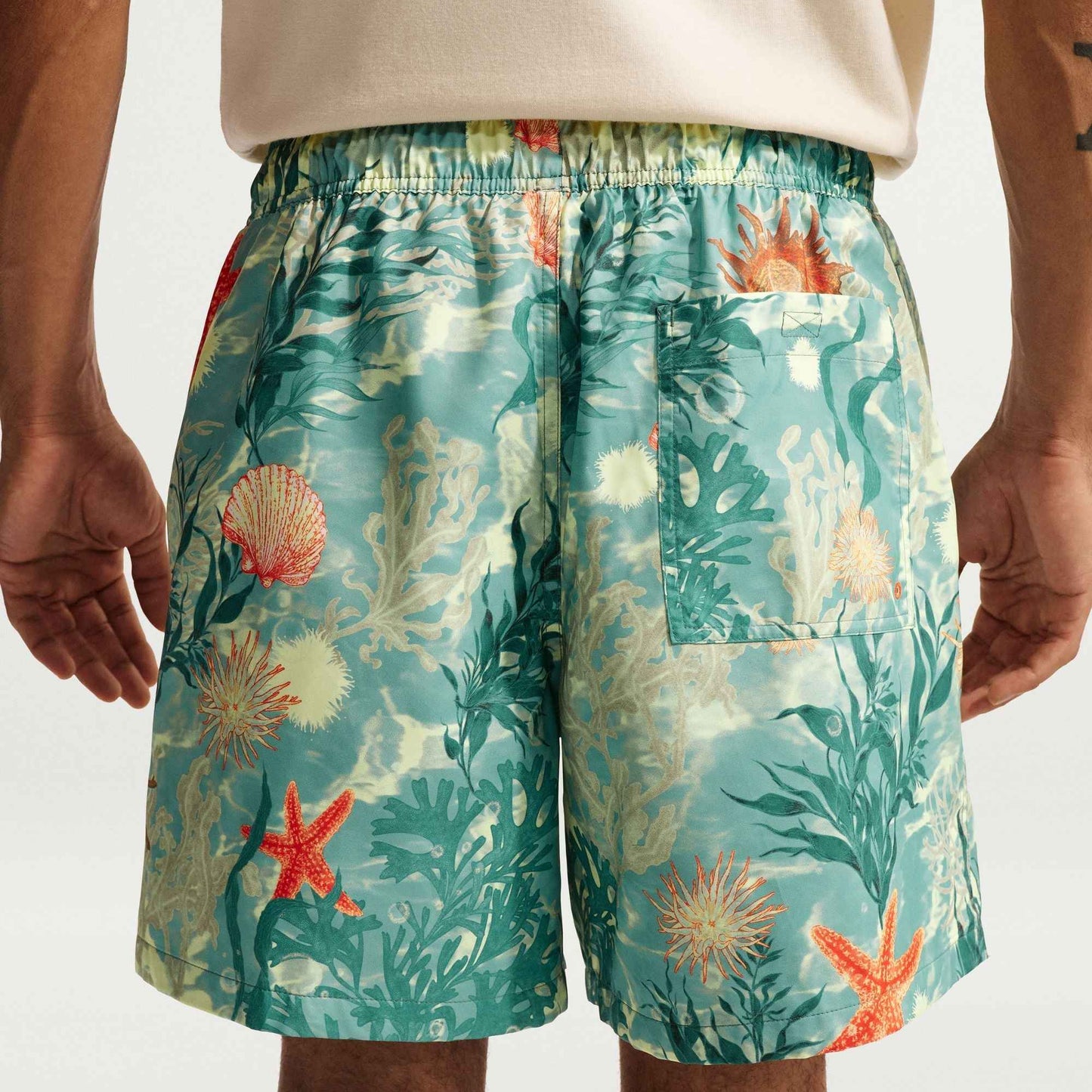 Nike Mens Club Flow Shorts - Bicoastal