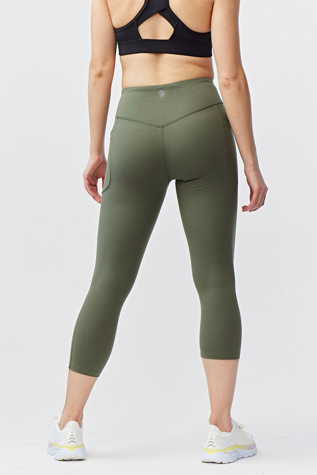 Go Again Women's Cropped Leggings Length 21" - JUSTLUXURY