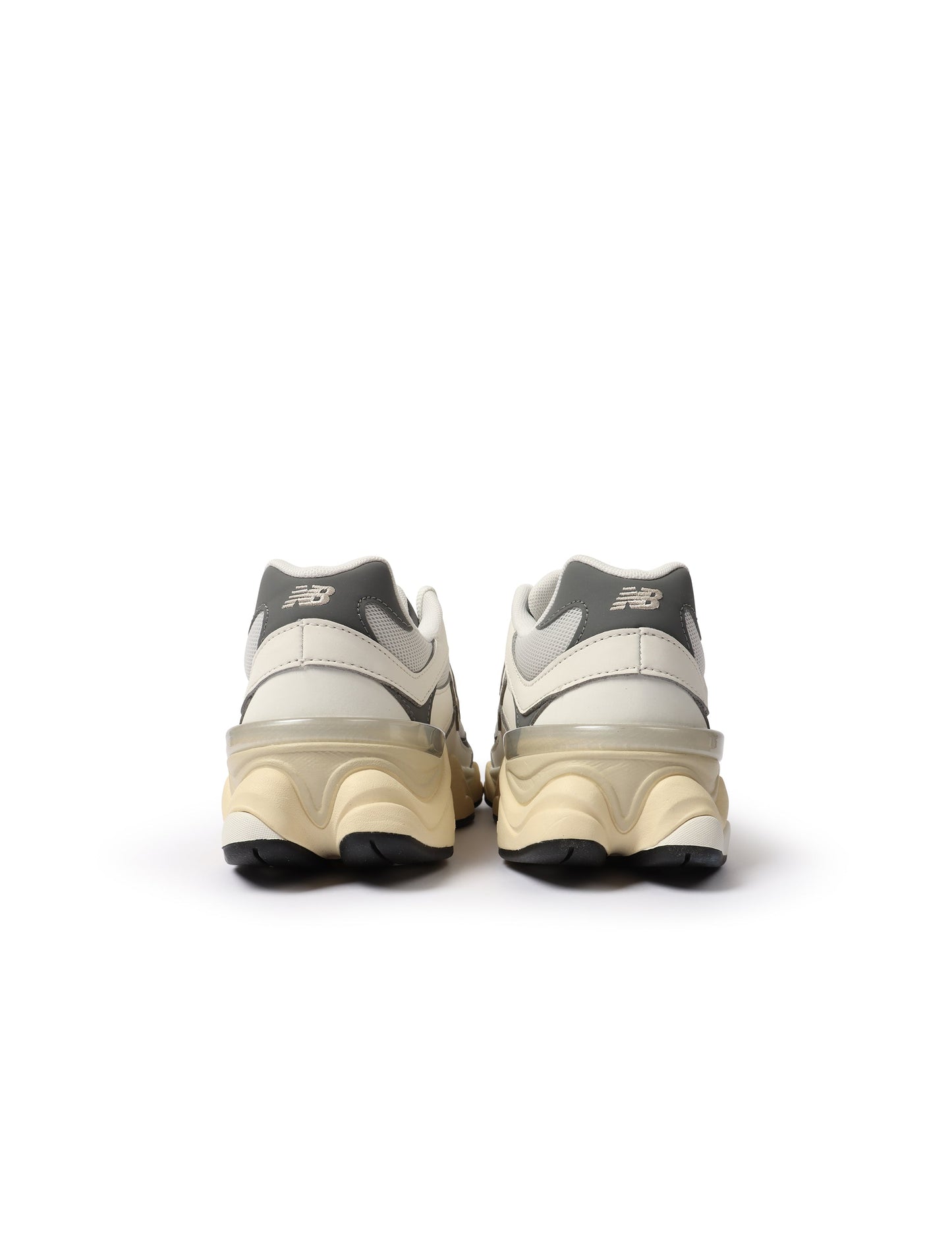 New Balance Big Kids 9060 Lifestyle Shoes - White/Grey