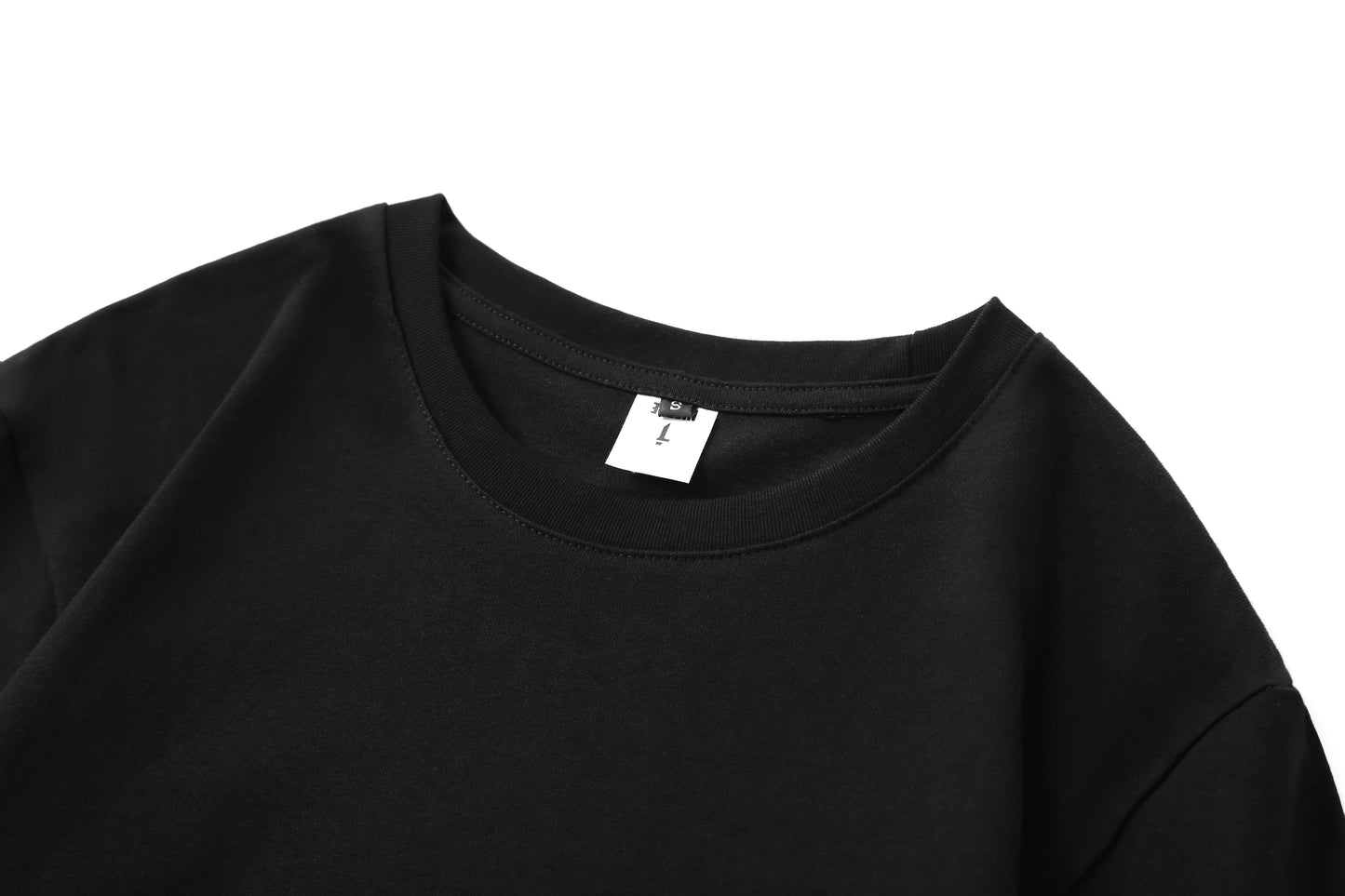 YeT011 Tori Cat Tee