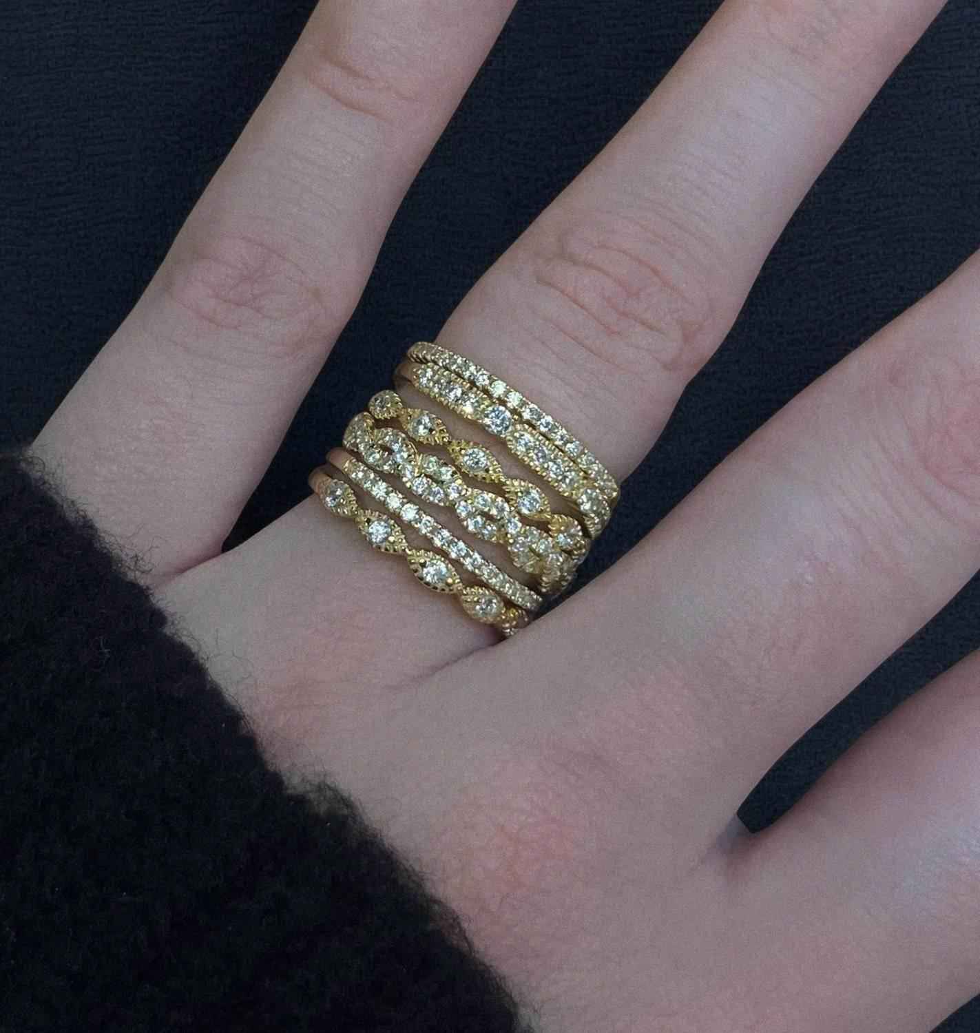 Women's 6 Band Cubic Zirconia Stackable Ring Set