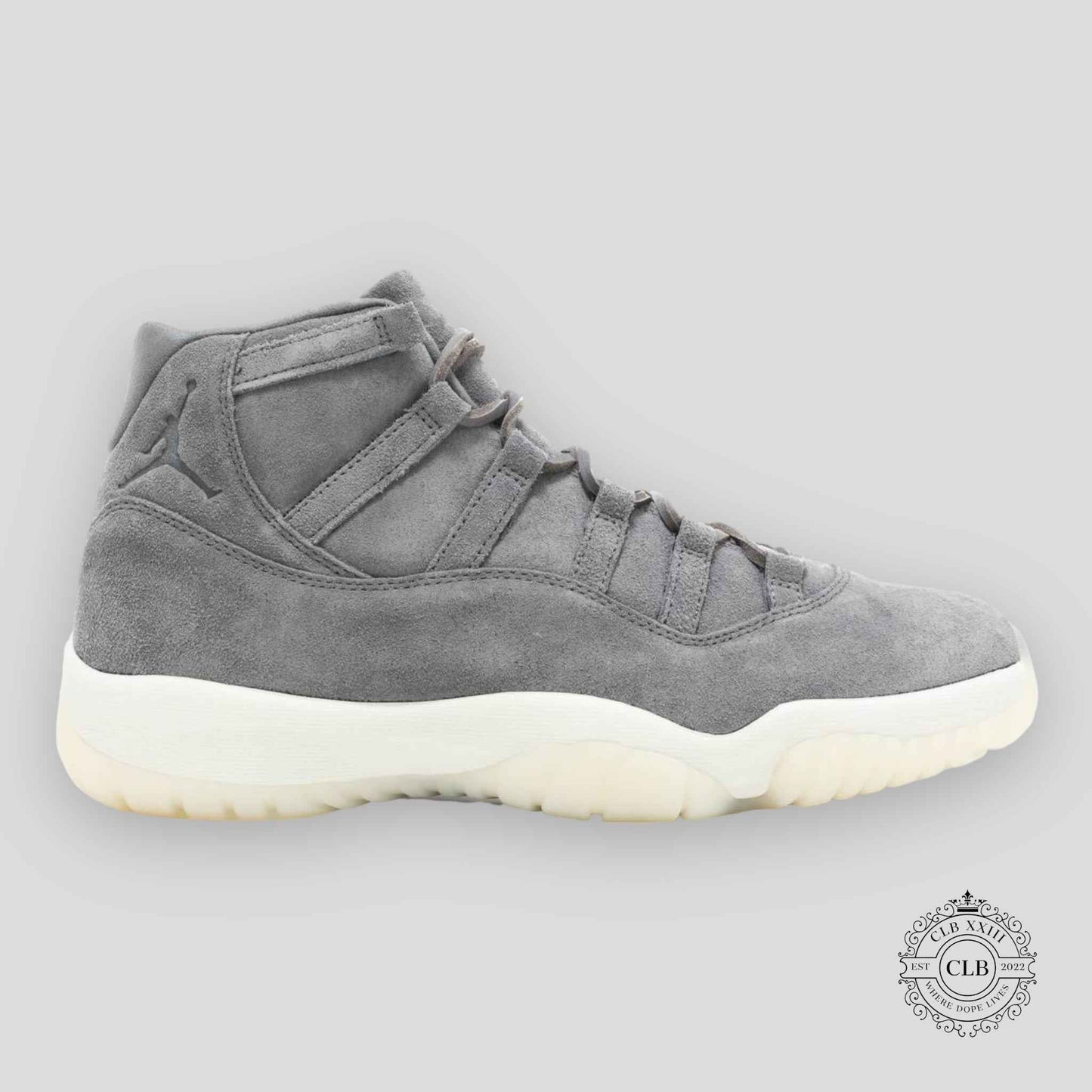 AIR JORDAN 11 RETRO "PINNACLE"
