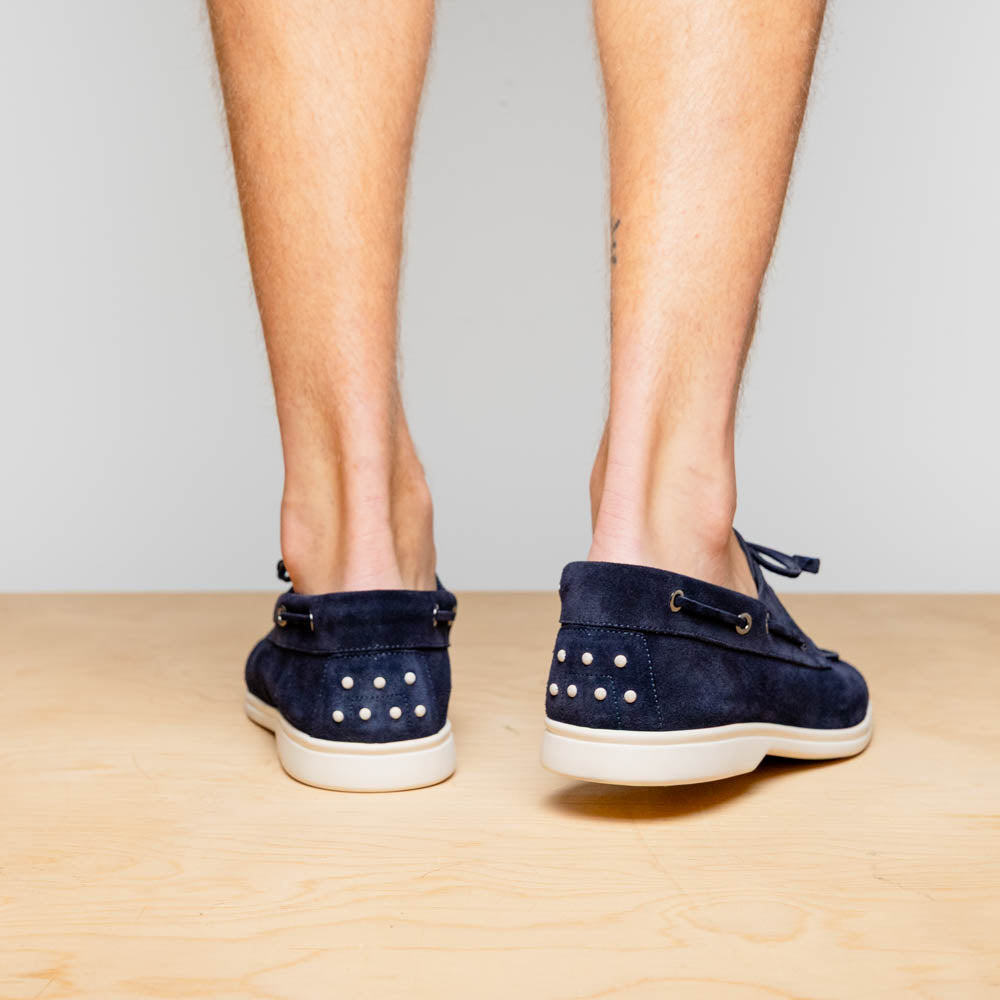16-675-NVY VENICE Italian Sueded Goatskin Boat Shoes, Navy