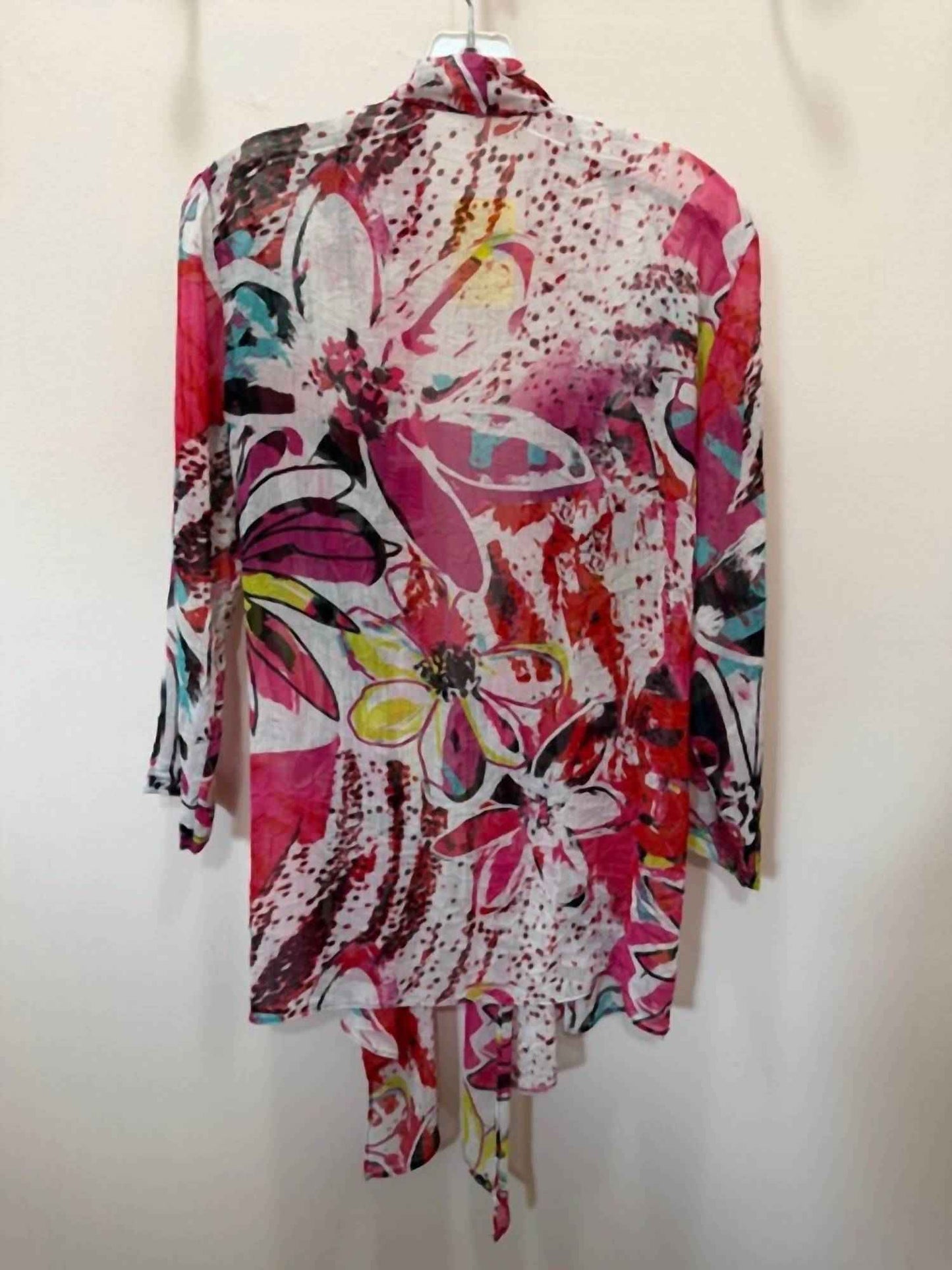 Women's Tiki Print Tie Front Top