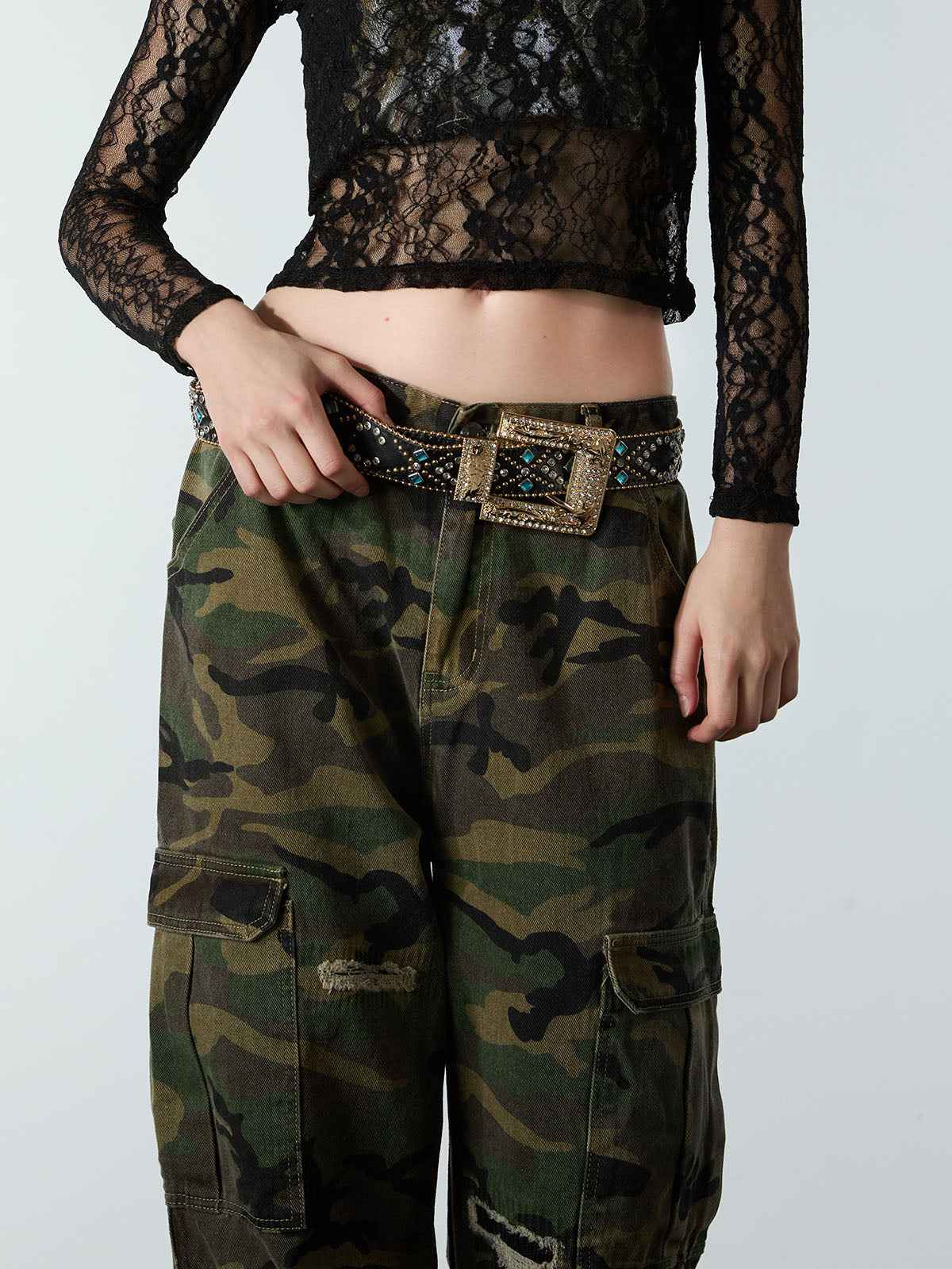 Woven Ripped Camouflage Flared Cargo Pants - 2410