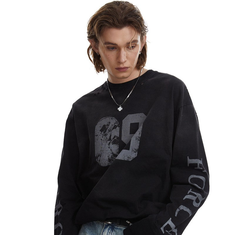 09 | Distressed Long Sleeve T-Shirt