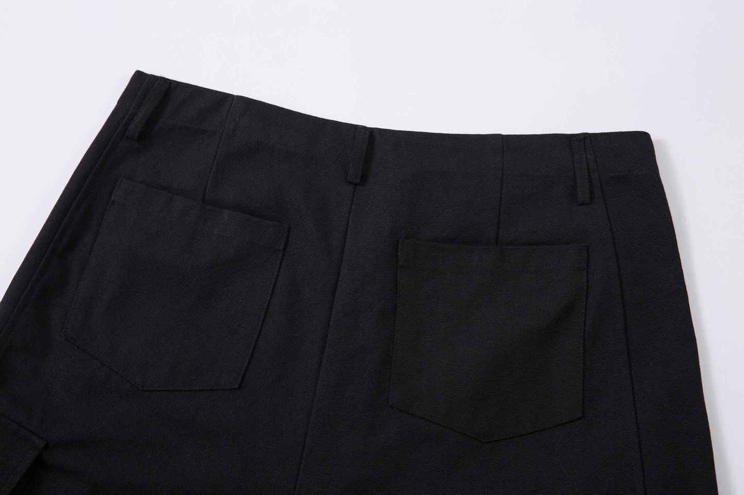 Black utility | cargo shorts