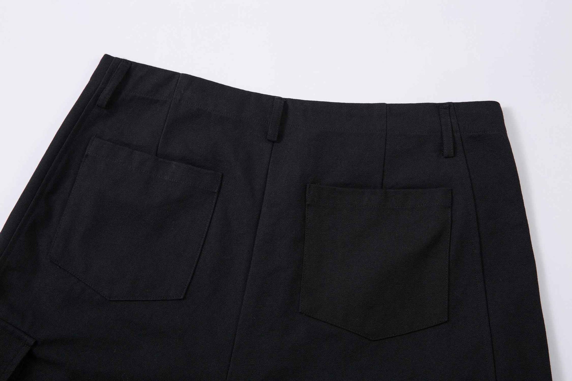 Black utility | cargo shorts