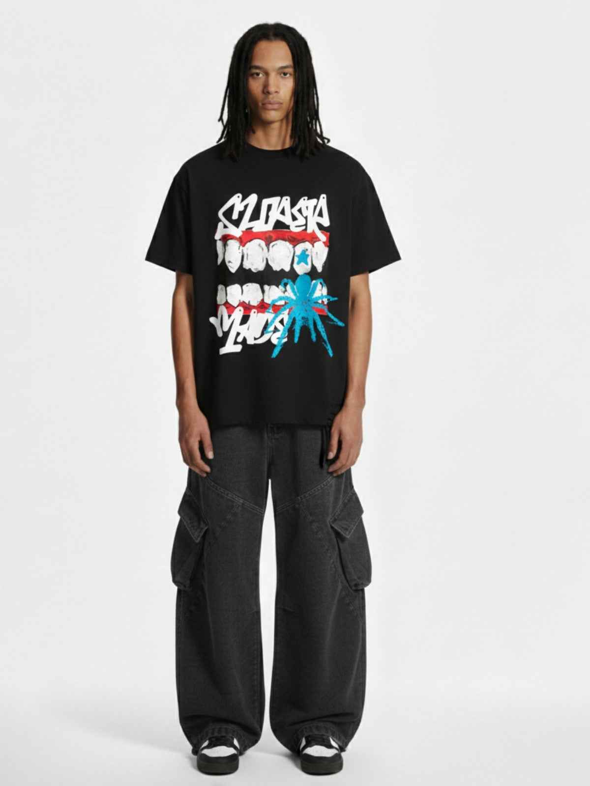 Distressed Graffiti Mouth Graphic T-Shirt