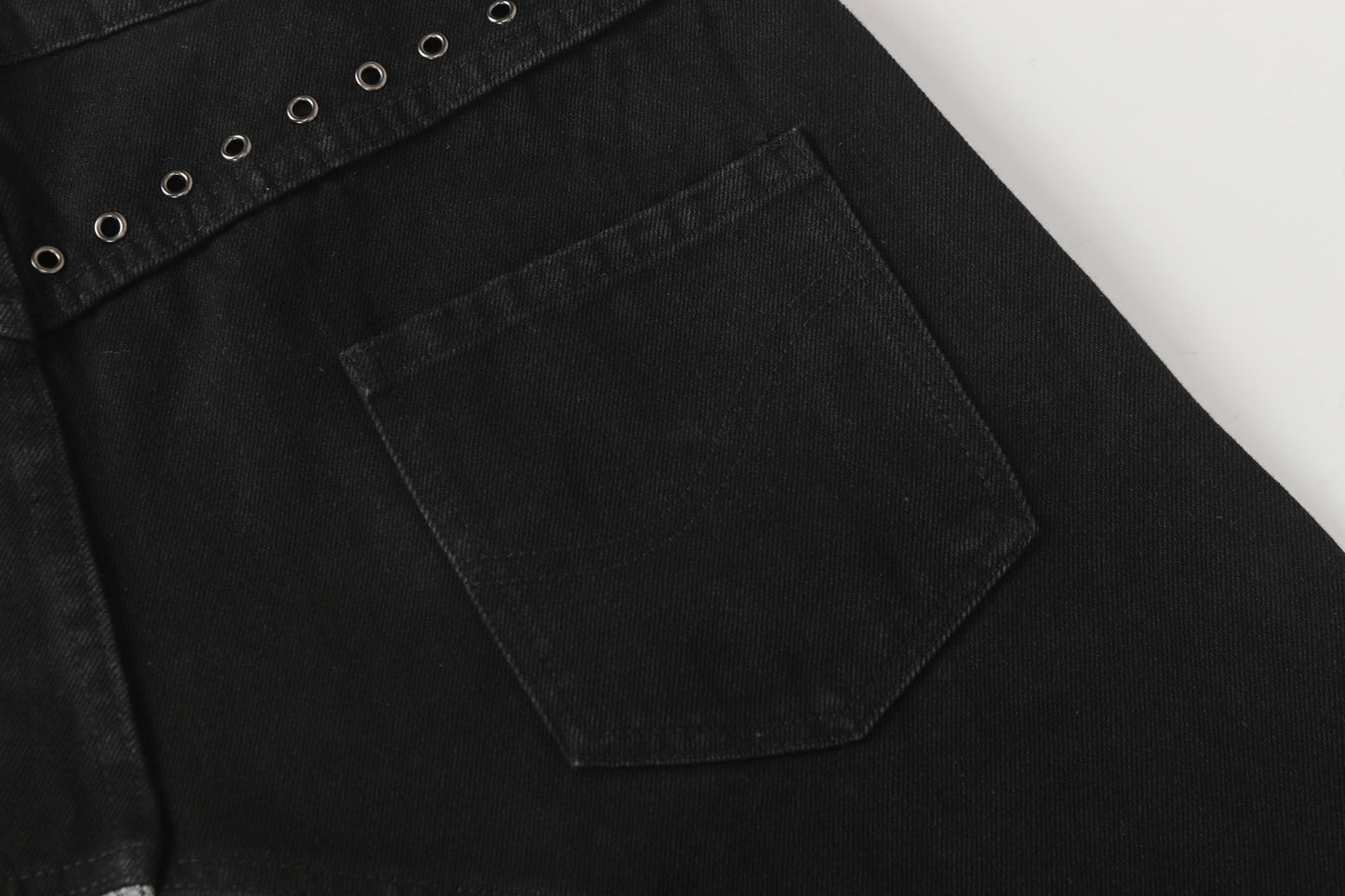 Two-Tone Fade Wash | Wide Jeans
