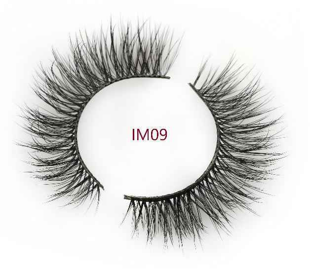 VIP 12-Slot Display with Magnetic Lashes & Eyeliner