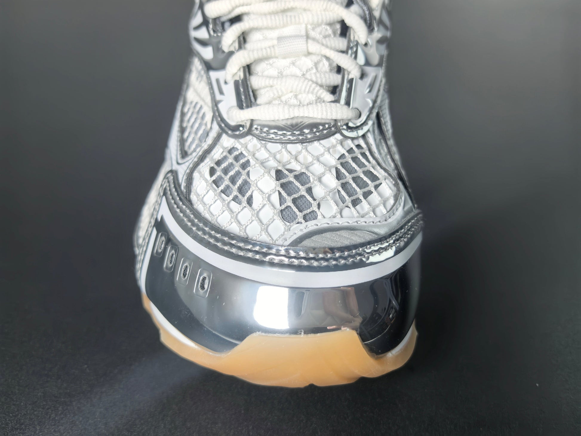 Venetian Orbit Lace-up Runner BOTTEGA VENETA