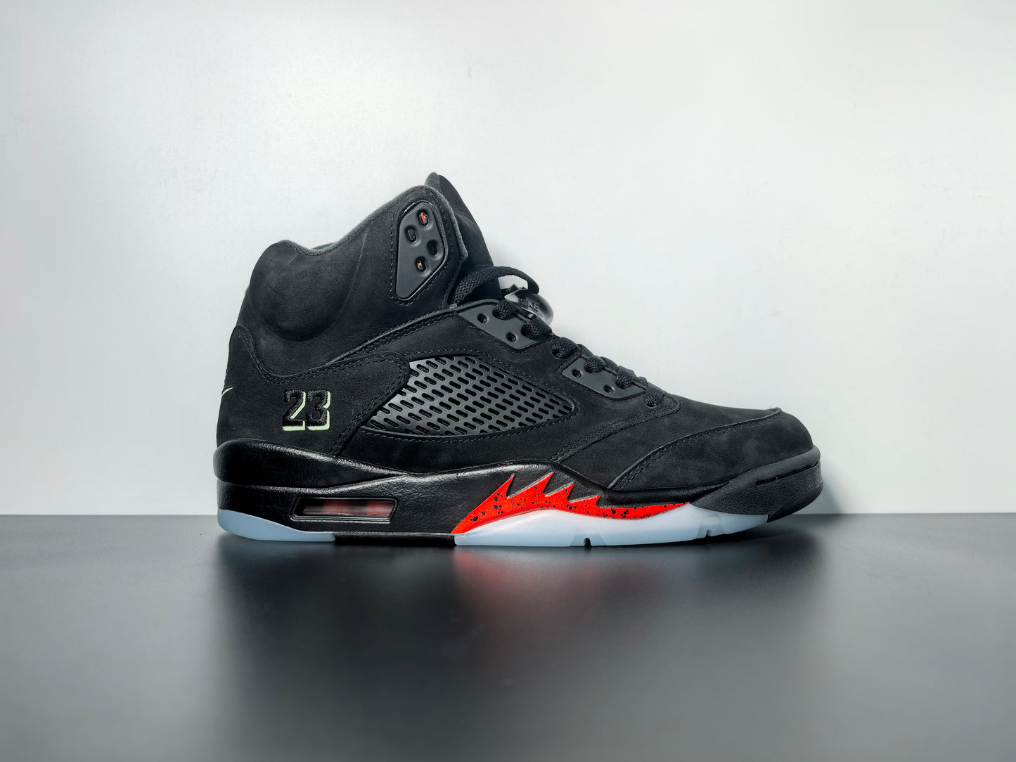 Air Jordan 5 Retro 'Halloween'