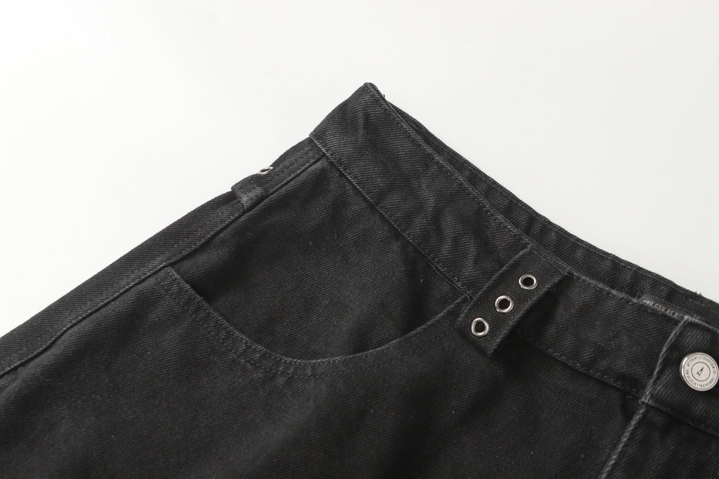 Two-Tone Fade Wash | Wide Jeans