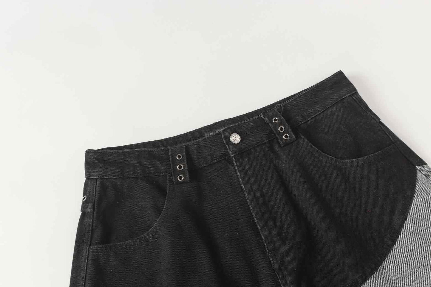 Two-Tone Fade Wash | Wide Jeans