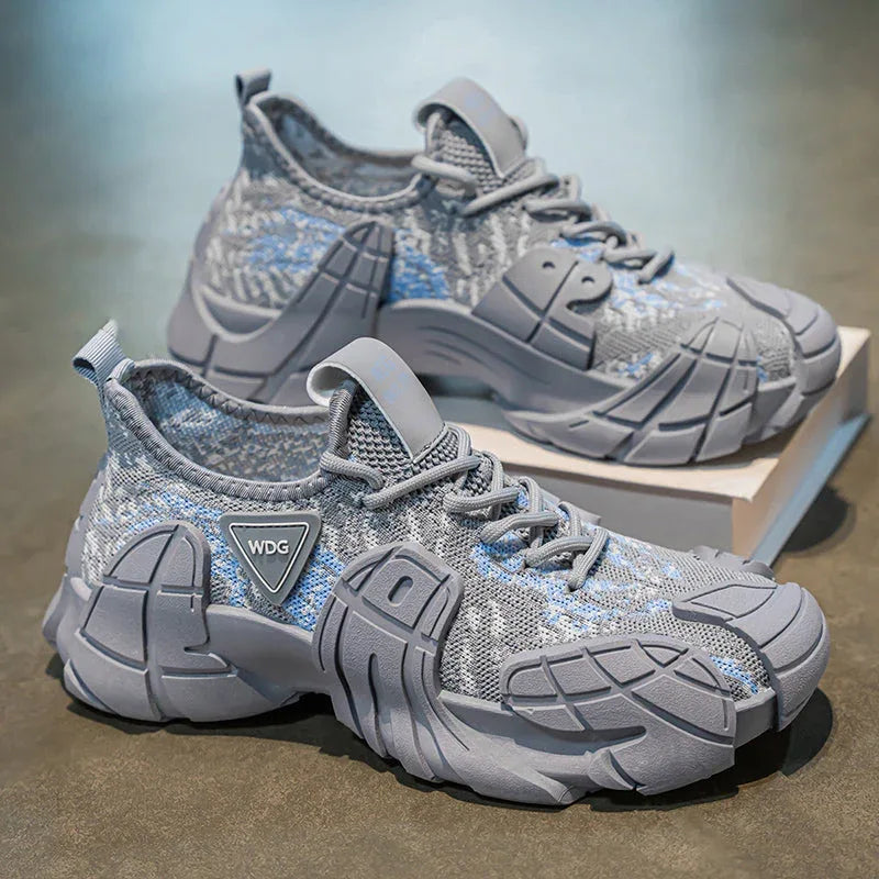 Metro Pace T84 Sneakers - Luxuryurbanwear