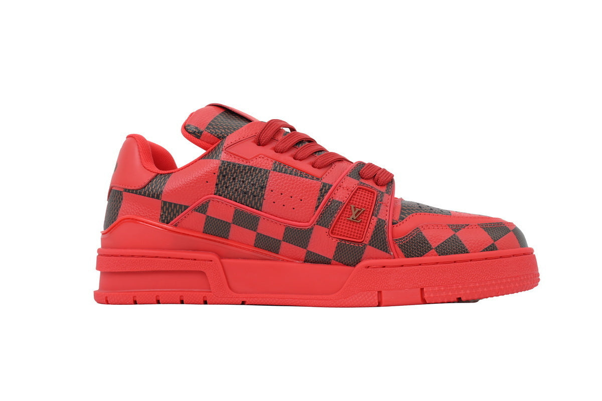 Monogram Arch Light Sneaker Wolvess
