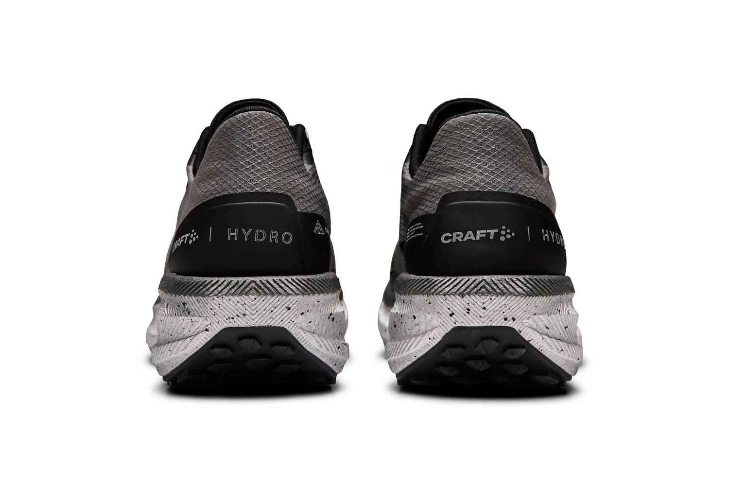 Men's Endurance Trail Hydro Sneakers