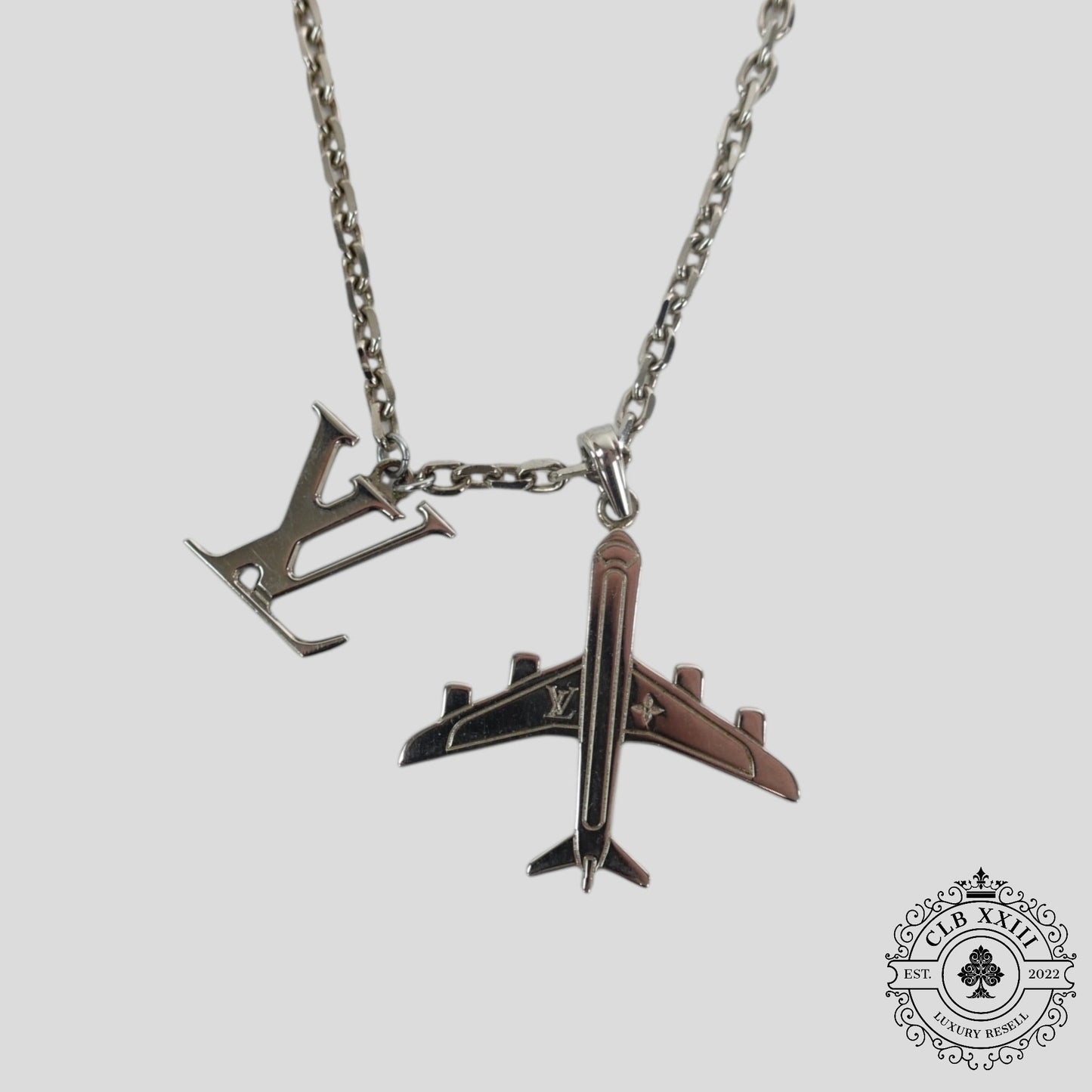 Louis Vuitton Planes Chain Necklace in Silver