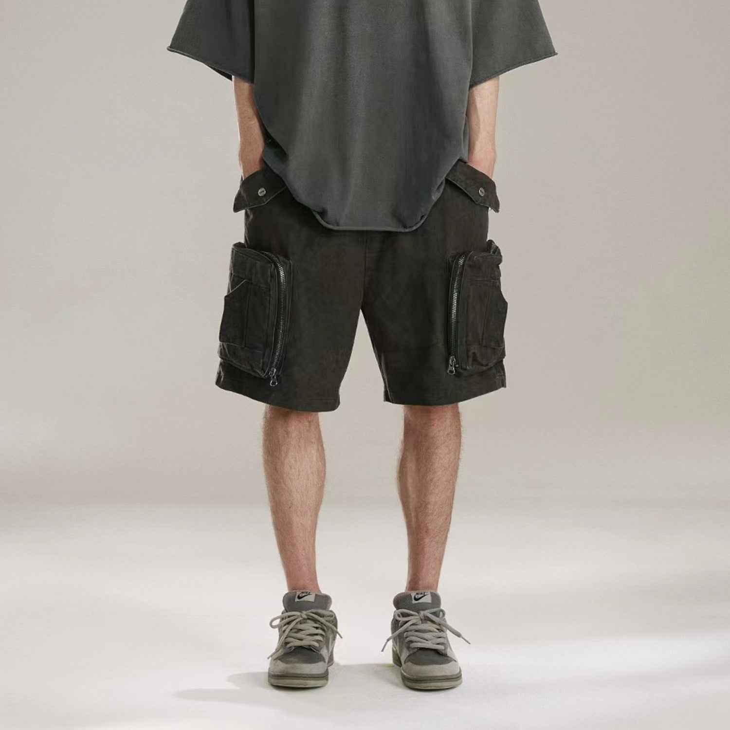 Heavy Tie Dye Multi Pockets Washed Shorts