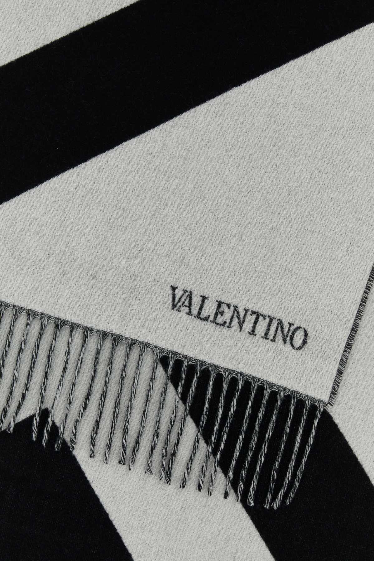 Valentino Garavani Women Sciarpa