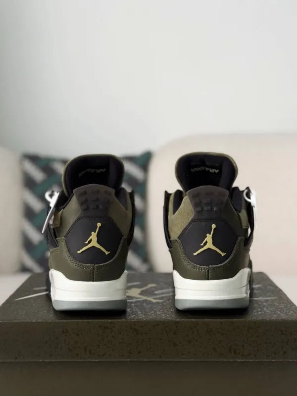 Air Jordan 4 Retro SE Craft “Medium Olive” Sneakers – Olive, Black & Cream