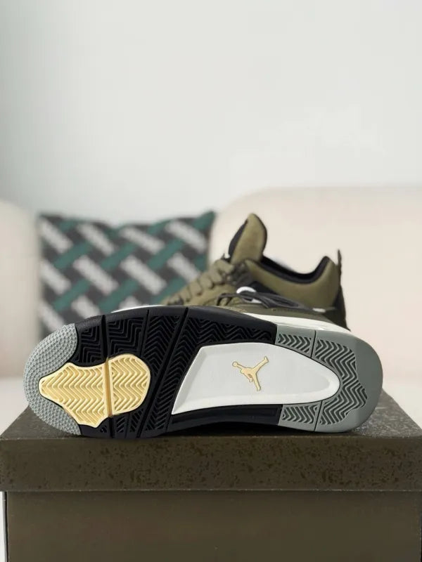 Air Jordan 4 Retro SE Craft “Medium Olive” Sneakers – Olive, Black & Cream