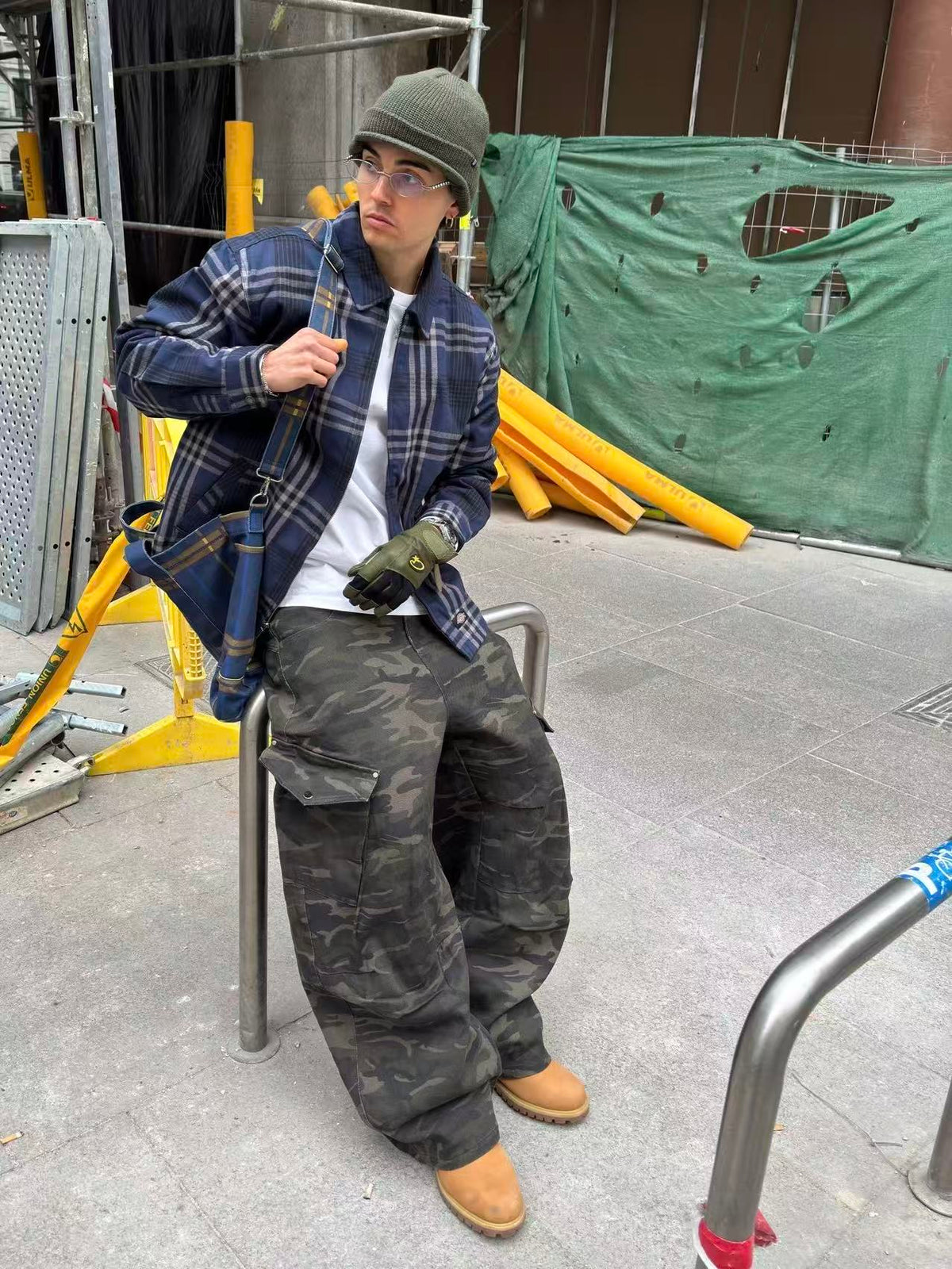 Camo Wide-Leg Cargo Pants