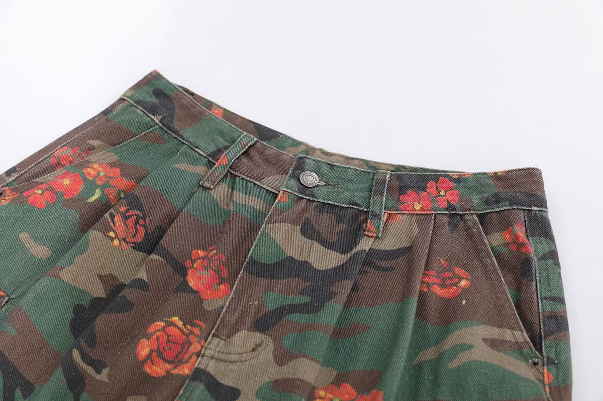 Camo Floral Baggy Wide-Leg Jorts