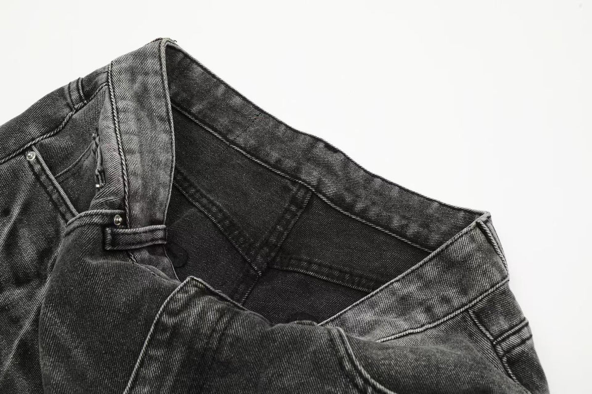 Distressed Washed Wide-Leg Jorts