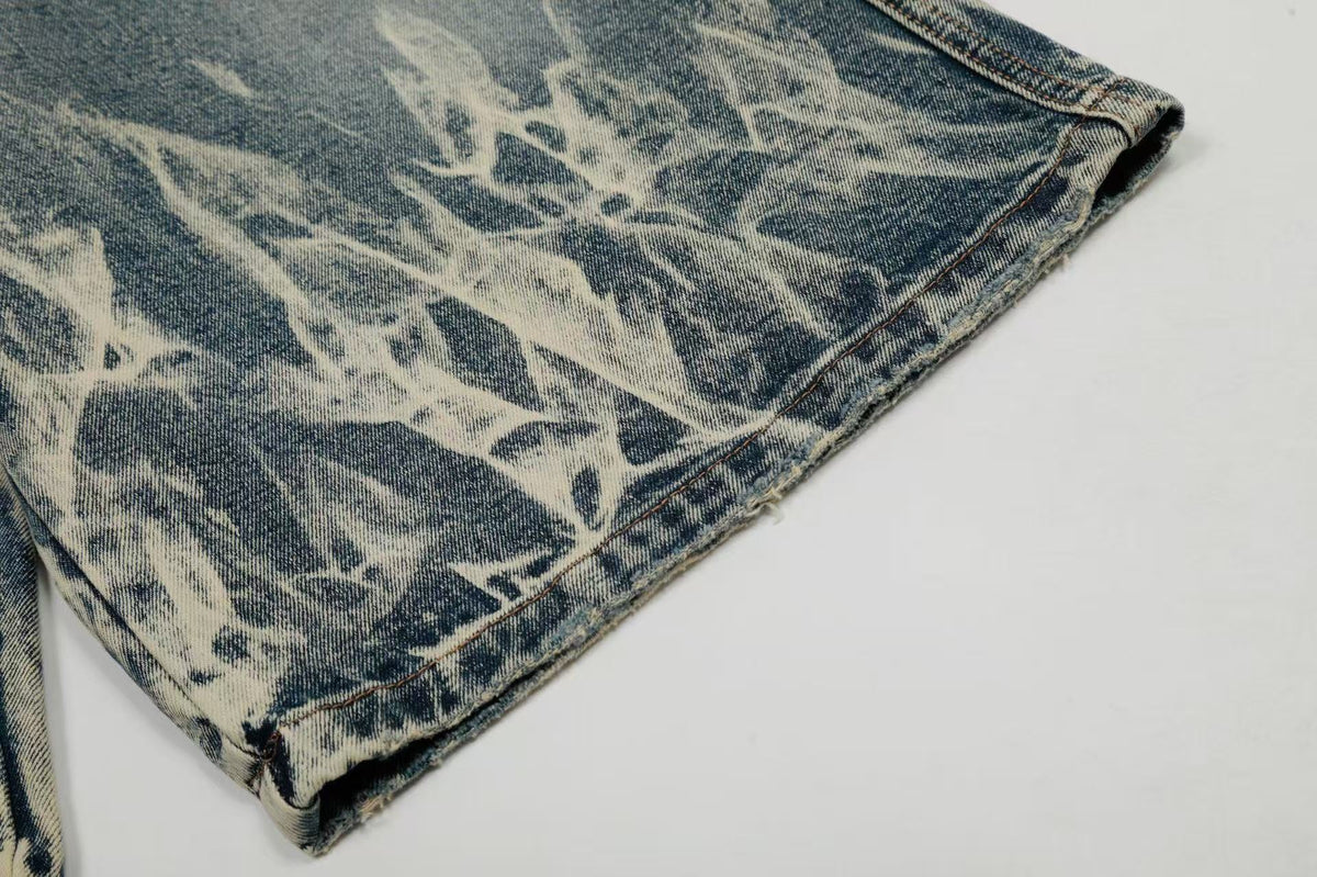 Abstract Bleach Washed Wide-Leg Jorts