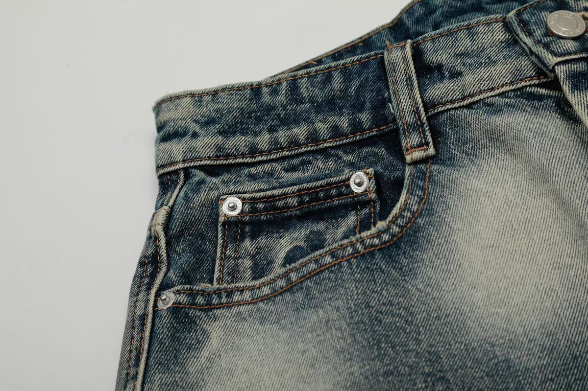 Abstract Bleach Washed Wide-Leg Jorts