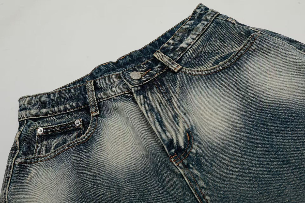 Abstract Bleach Washed Wide-Leg Jorts