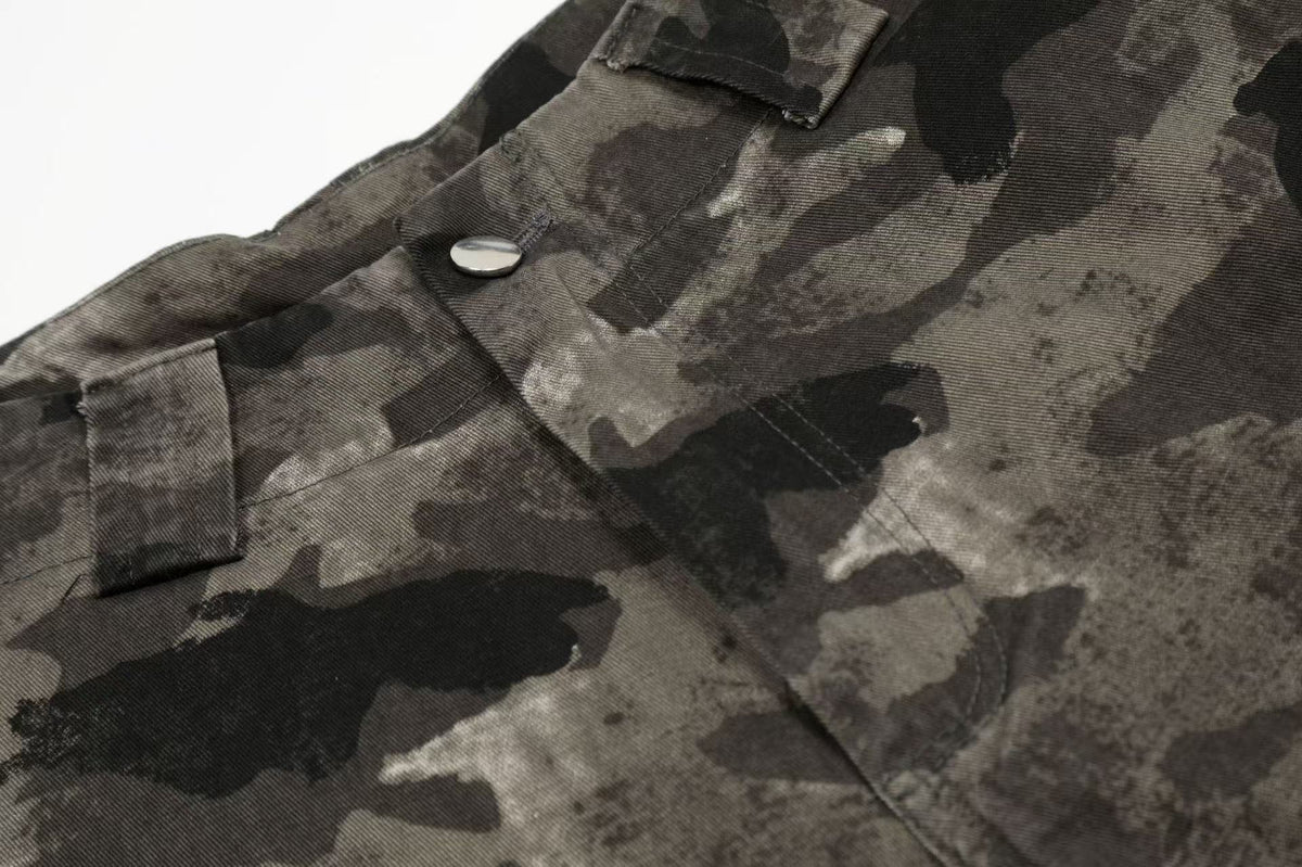 Camo Wide-Leg Knee-Length Jorts