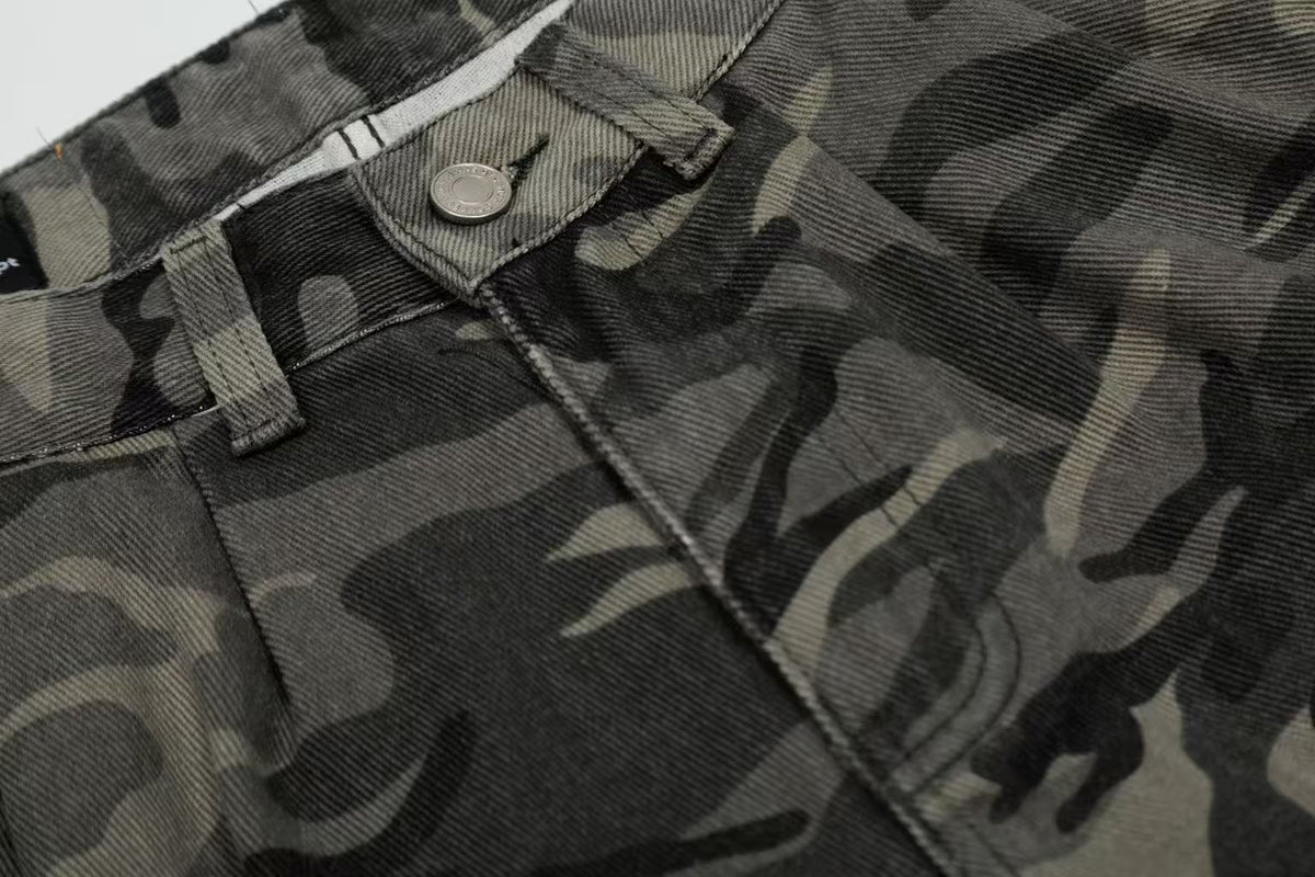 Camo Wide-Leg Knee-Length Jorts