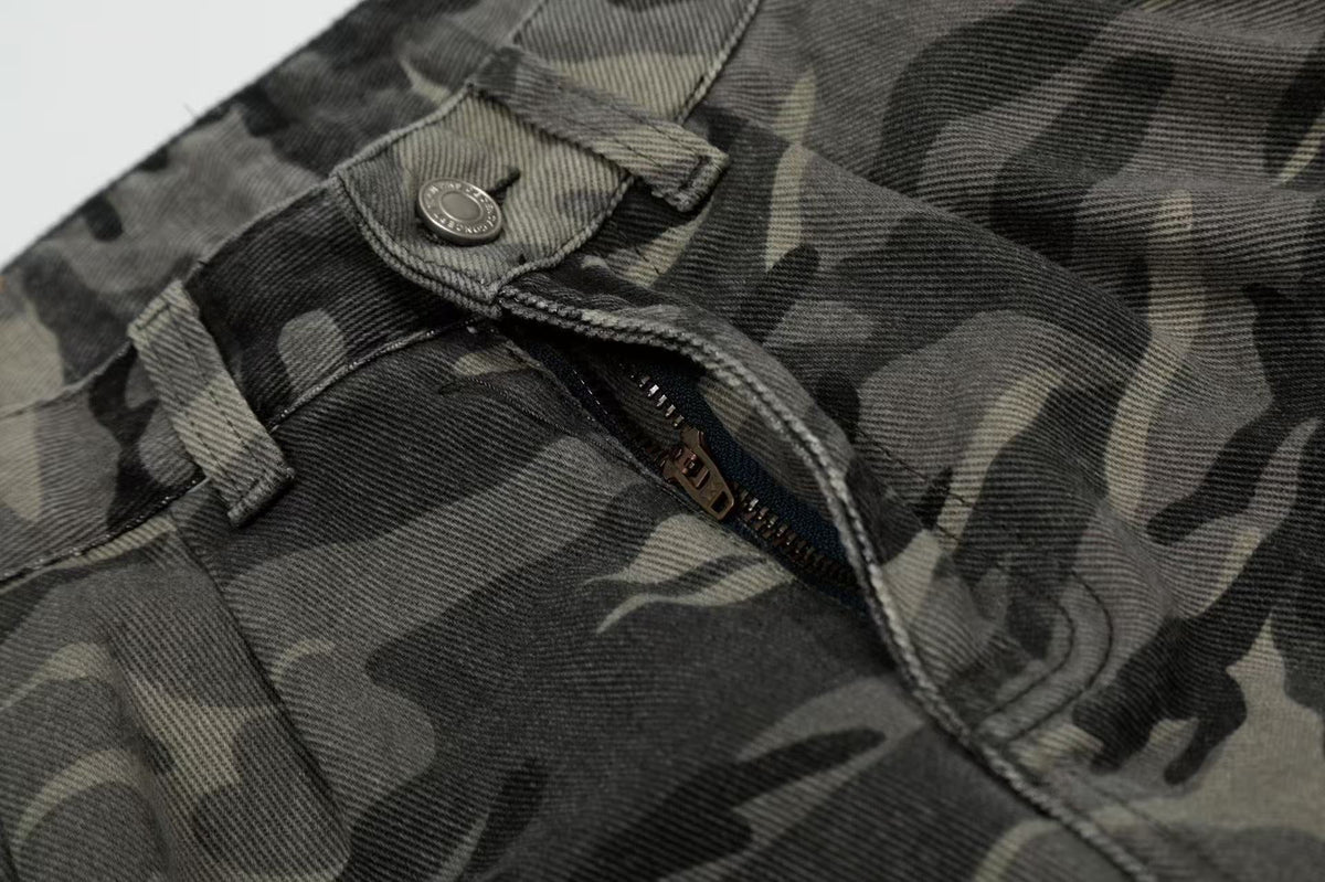 Camo Wide-Leg Knee-Length Jorts