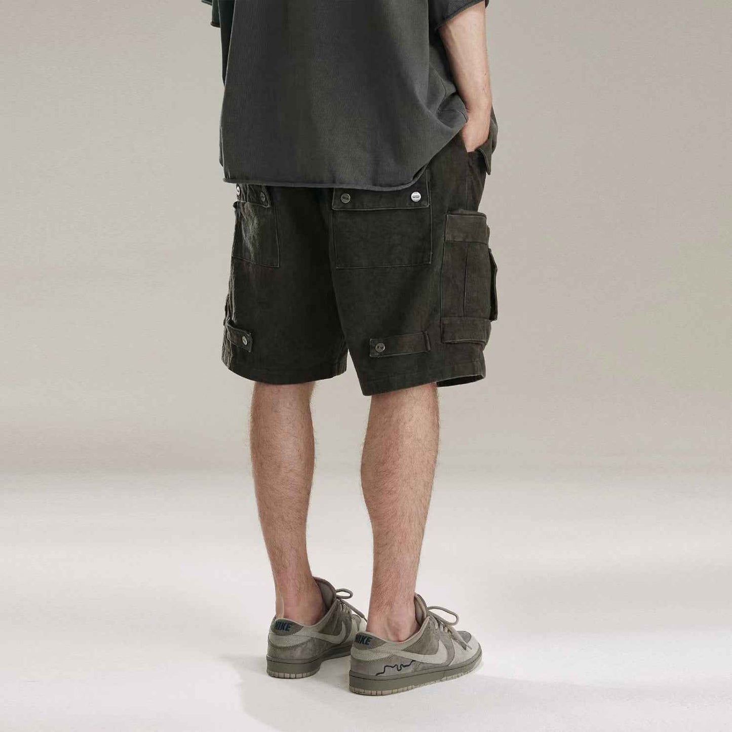 Heavy Tie Dye Multi Pockets Washed Shorts