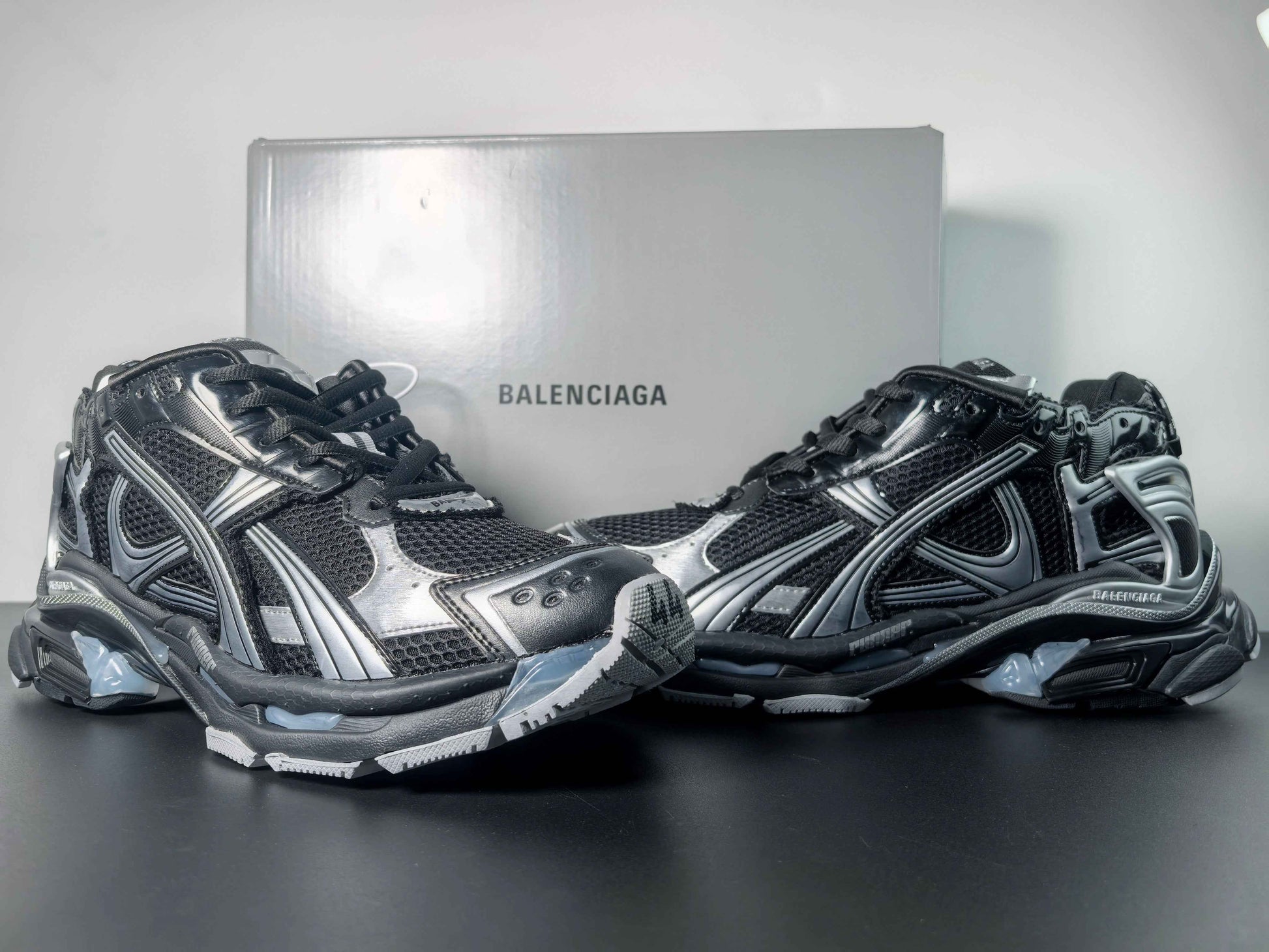 Balenciaga Runner W3RNY balenciaga
