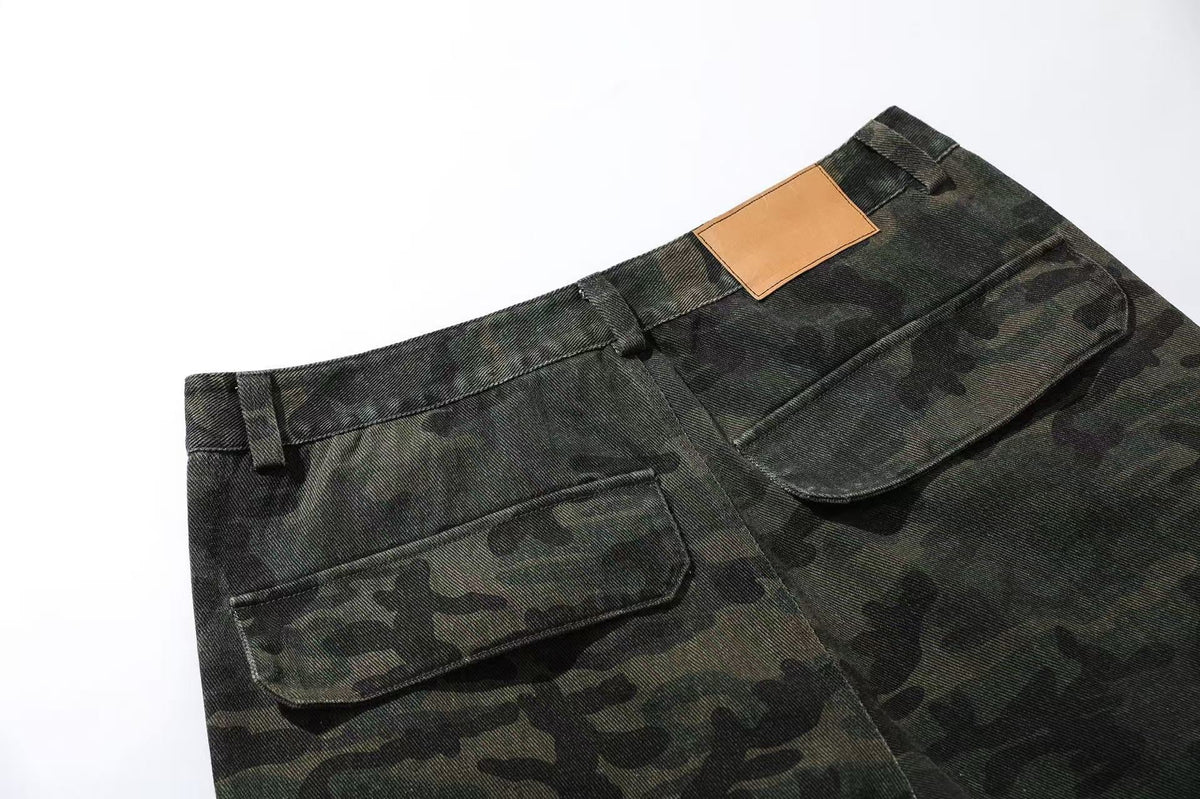 Camo Wide-Leg Knee-Length Jorts