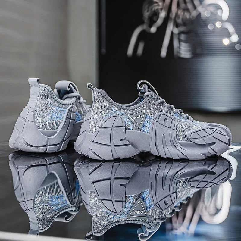Metro Pace T84 Sneakers - Luxuryurbanwear