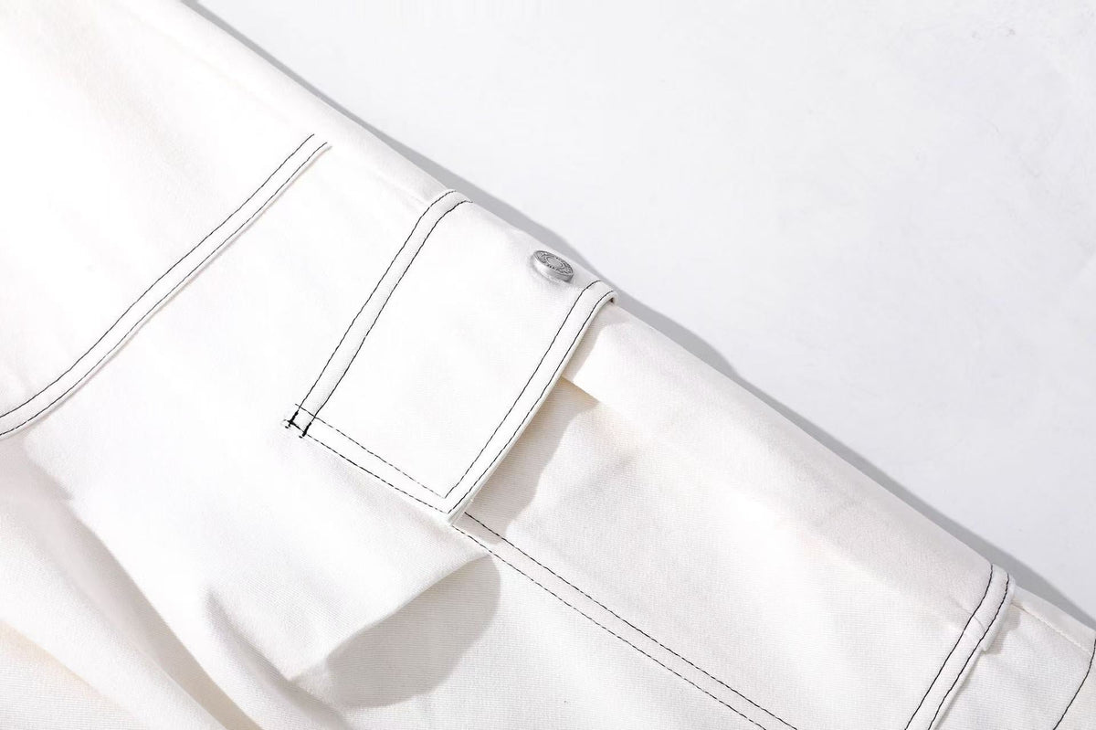 Deconstructed Topstitching Design Wide-Leg Knee-Length Jorts