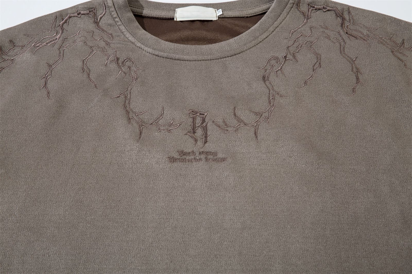 Thorn Embroidery Suede T-Shirt