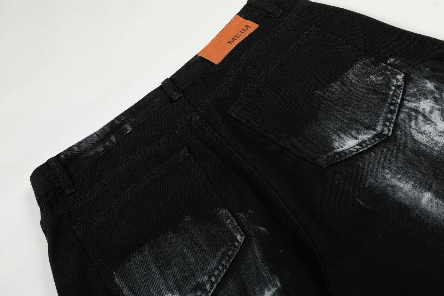 Street Star Painted Barrel Jeans