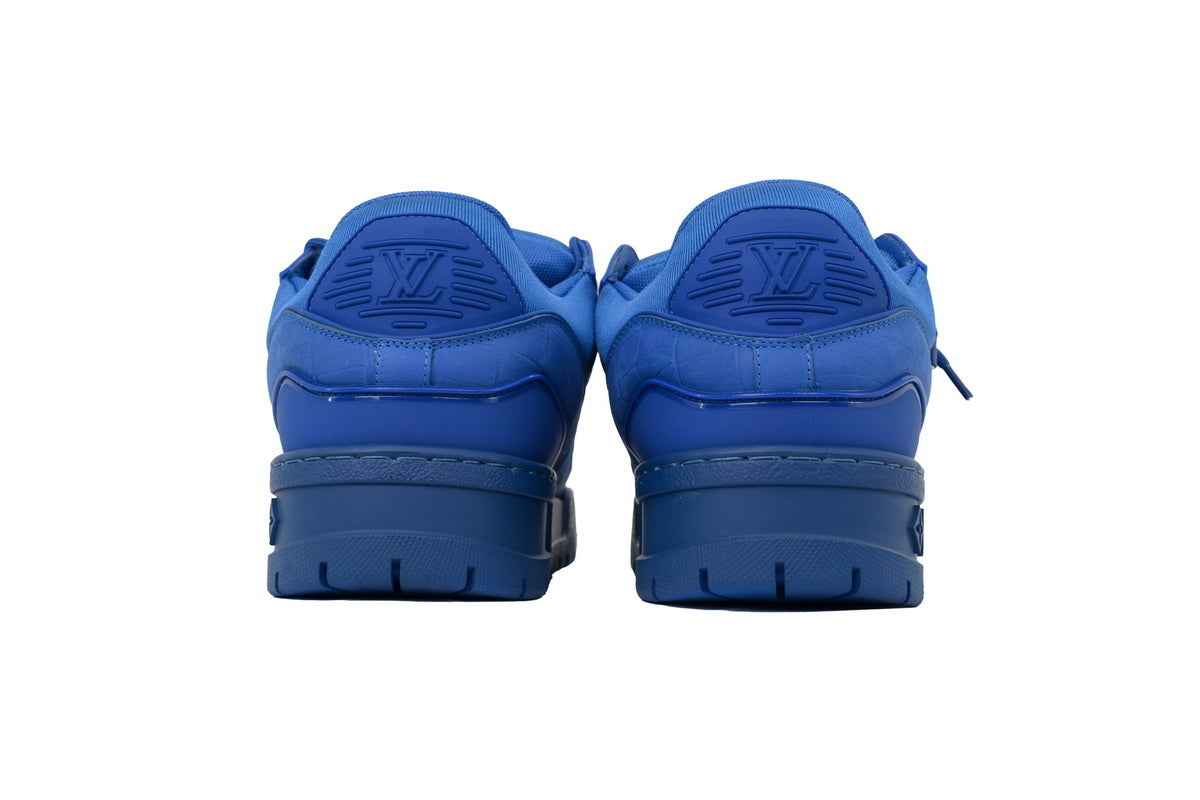 Monogram Arch Light Sneaker